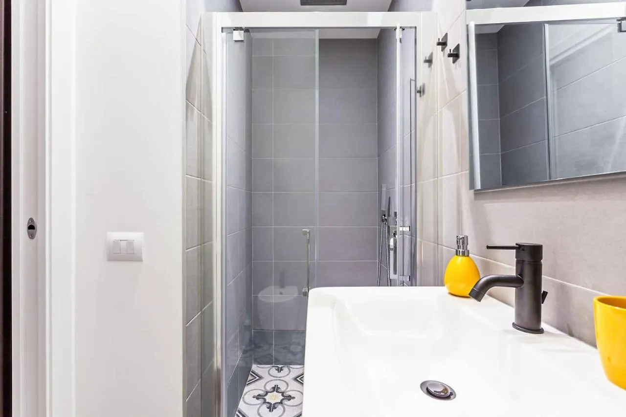 Apartamento Design And New Flat In Navigli District Milán