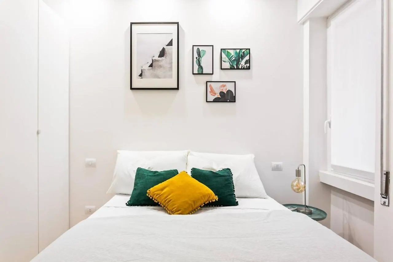 Design And New Flat In Navigli District Apartman Milánó