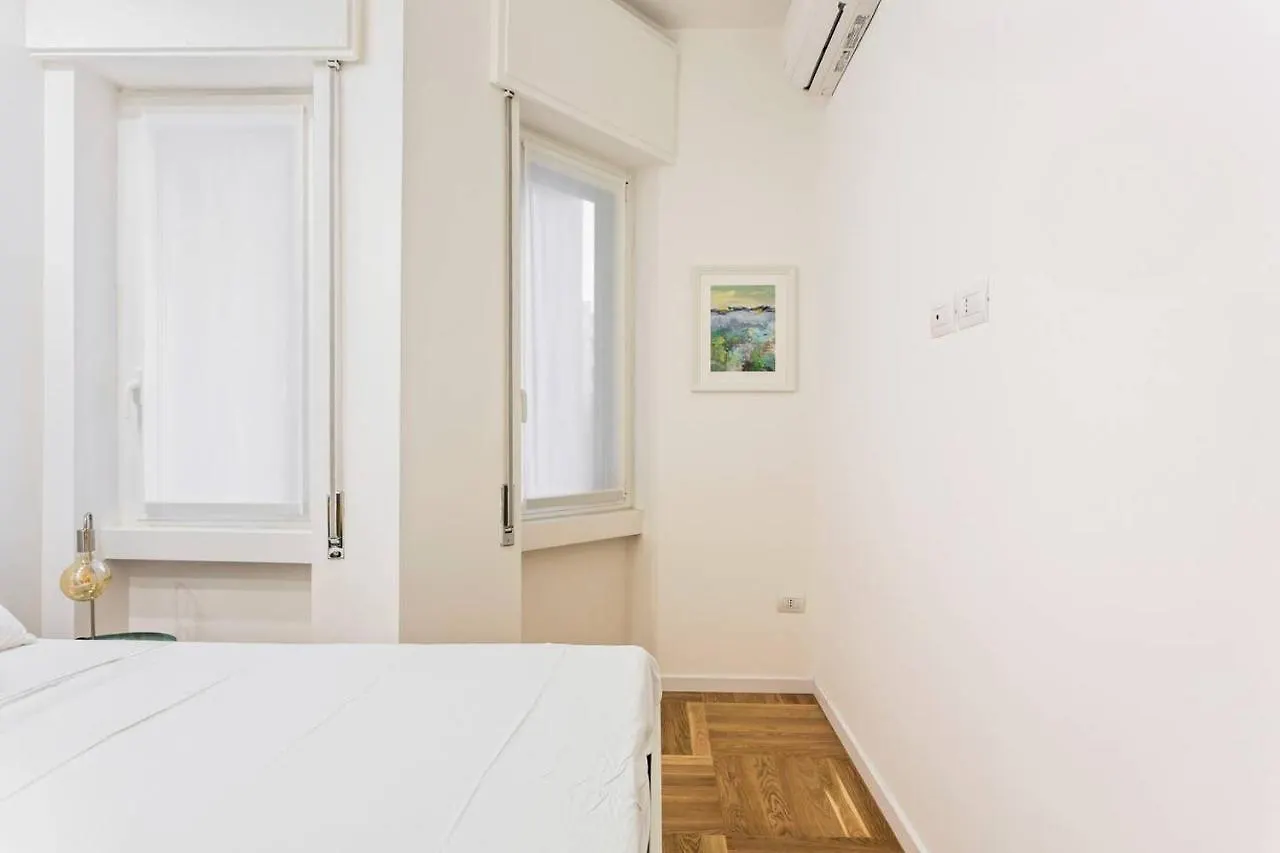 Design And New Flat In Navigli District Apartman Milánó